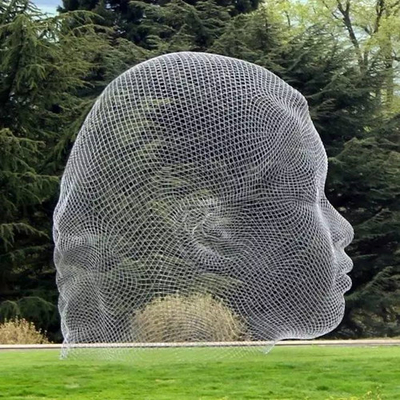 Scultura all'aperto della testa dell'acciaio inossidabile della statua del fronte del nastro metallico del giardino