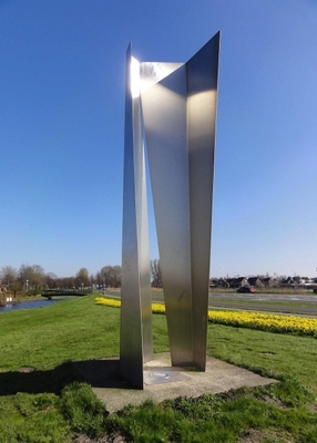 Grande scultura su ordinazione moderna di acciaio inossidabile dell'estratto per la decorazione all'aperto