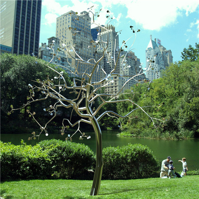 le sculture di acciaio inossidabile dell'albero 316L del metallo di 3m fanno il giardinaggio lucidatura moderna dello specchio