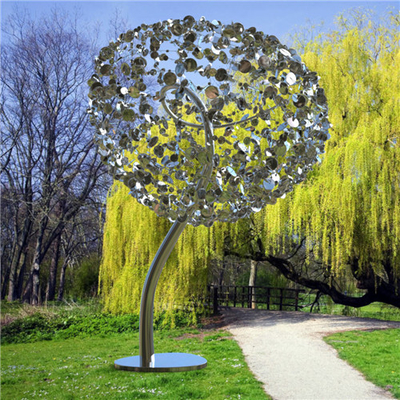 le sculture di acciaio inossidabile dell'albero 316L del metallo di 3m fanno il giardinaggio lucidatura moderna dello specchio