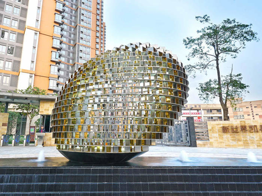 Grandi sculture all'aperto di acciaio inossidabile dell'uovo su misura per l'entrata del distretto