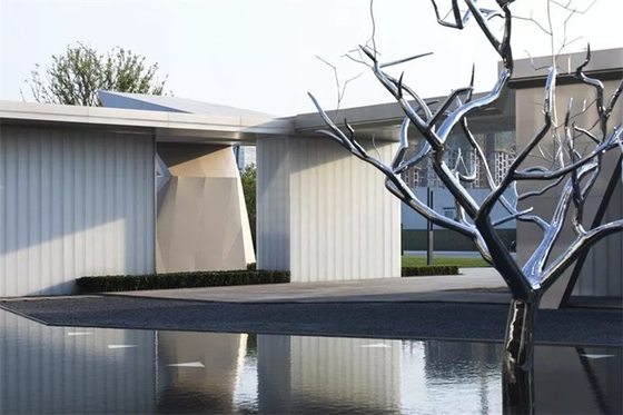 Acciaio inossidabile lucidato moderno di Art Metal Tree Sculpture Outdoor per il giardino