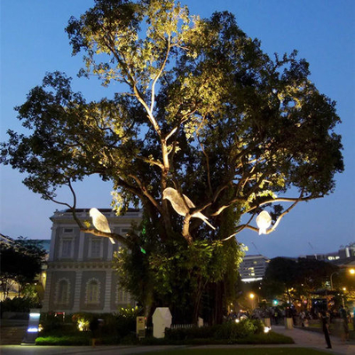 Acciaio luminoso del metallo del parco dell'uccello della vetroresina all'aperto della scultura decorativo per gli alberi