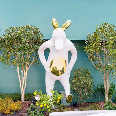 L'animale bianco del giardino del coniglio del fumetto scolpisce l'altezza dell'interno di 135cm