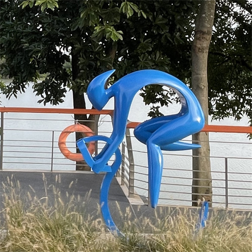 La bicicletta di giro che dipinge il giardino all'aperto scolpisce Art Metal Colorful